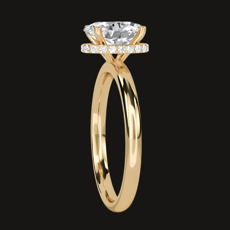 Aurelia Oval